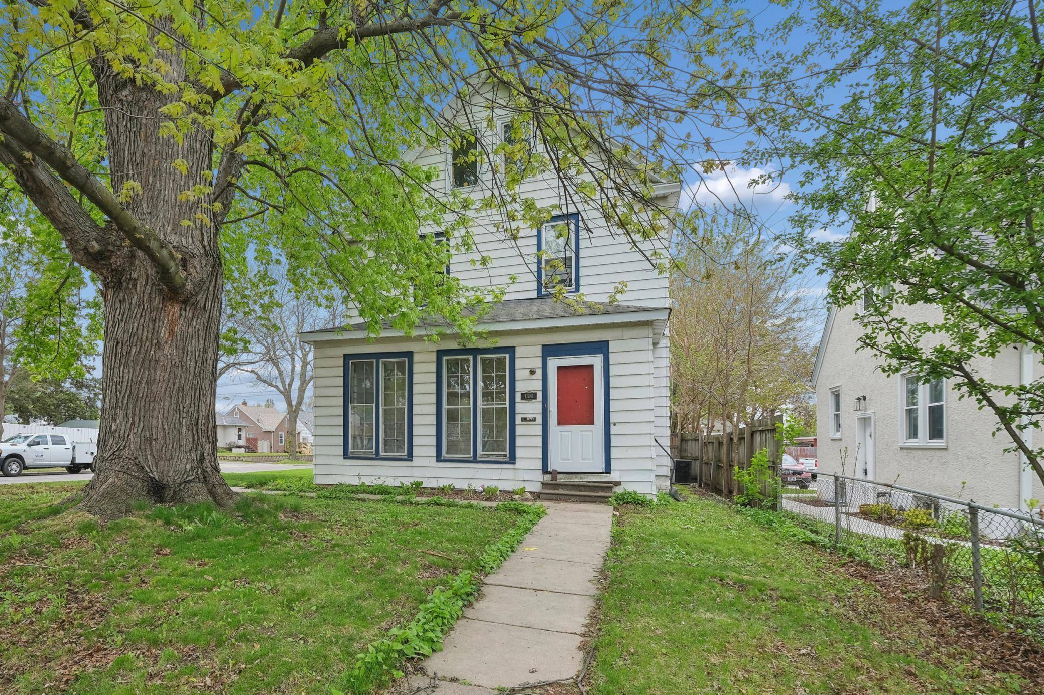1381 White Bear AVE N, Saint Paul, MN 55106