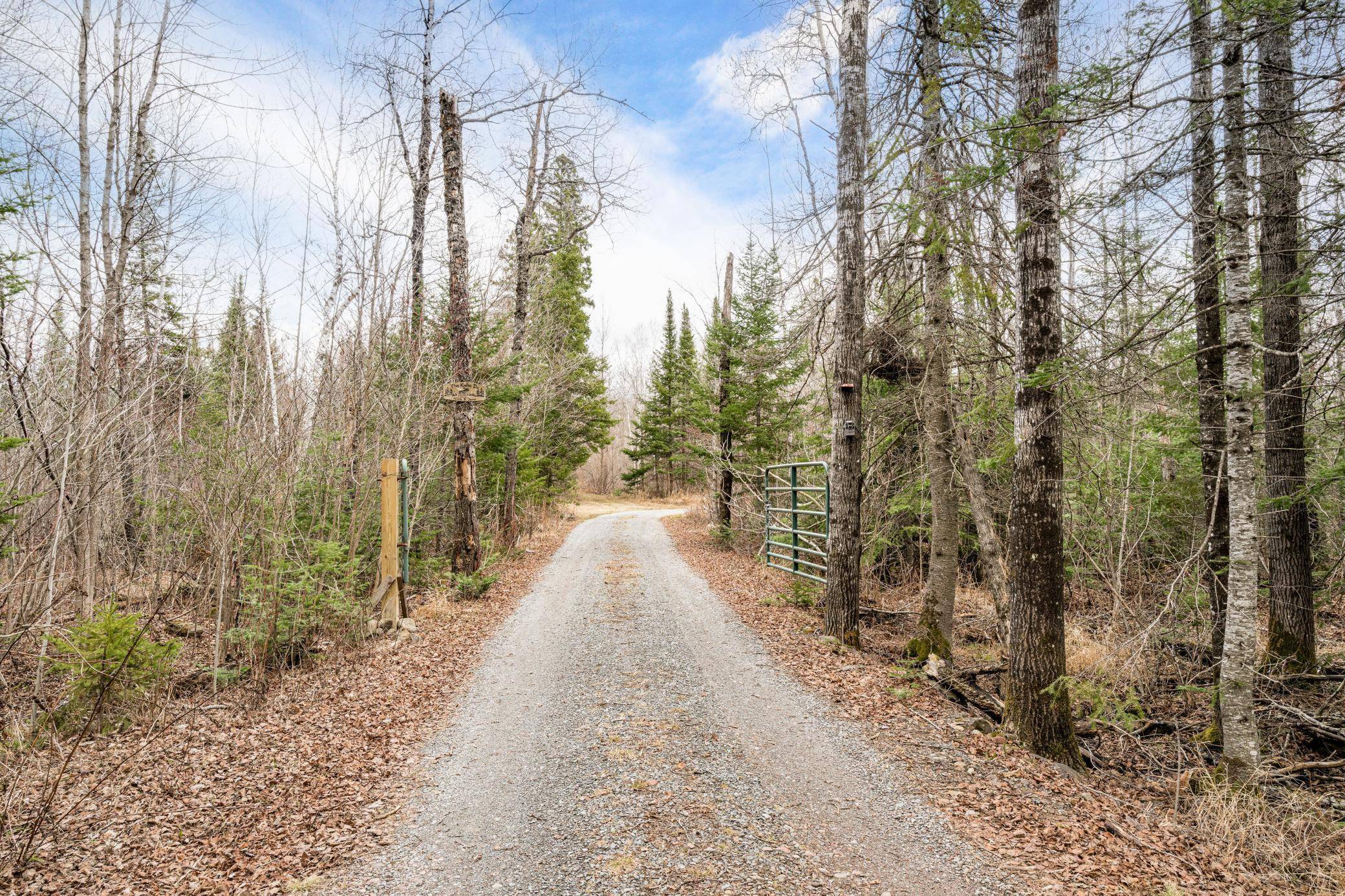 4598 McAlpine Spur RD, Two Harbors, MN 55616