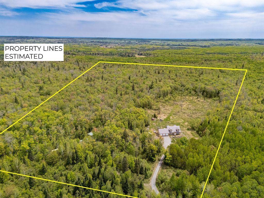 4598 McAlpine Spur RD, Two Harbors, MN 55616