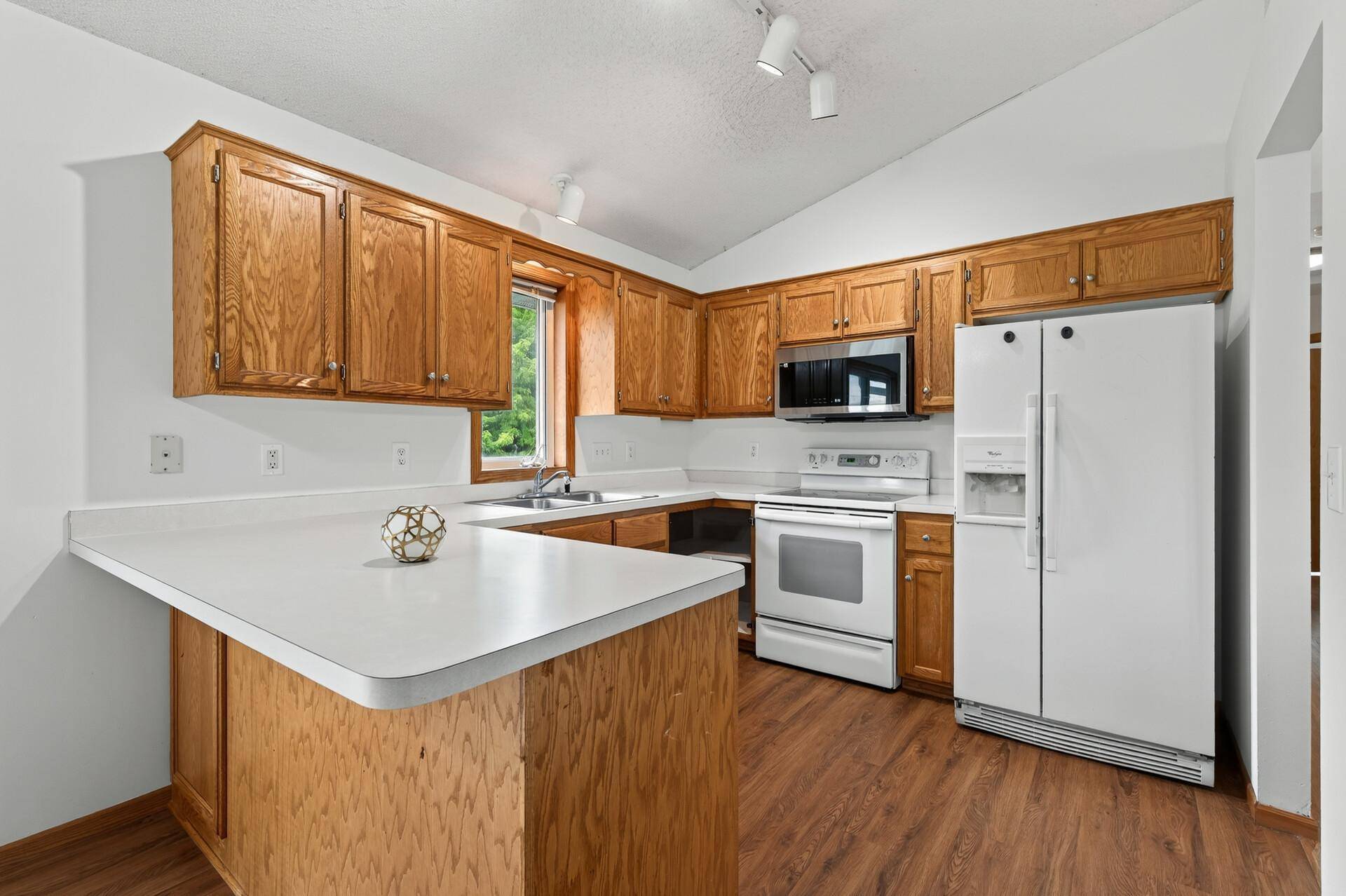 5040 Edinburgh WAY, Big Lake, MN 55309
