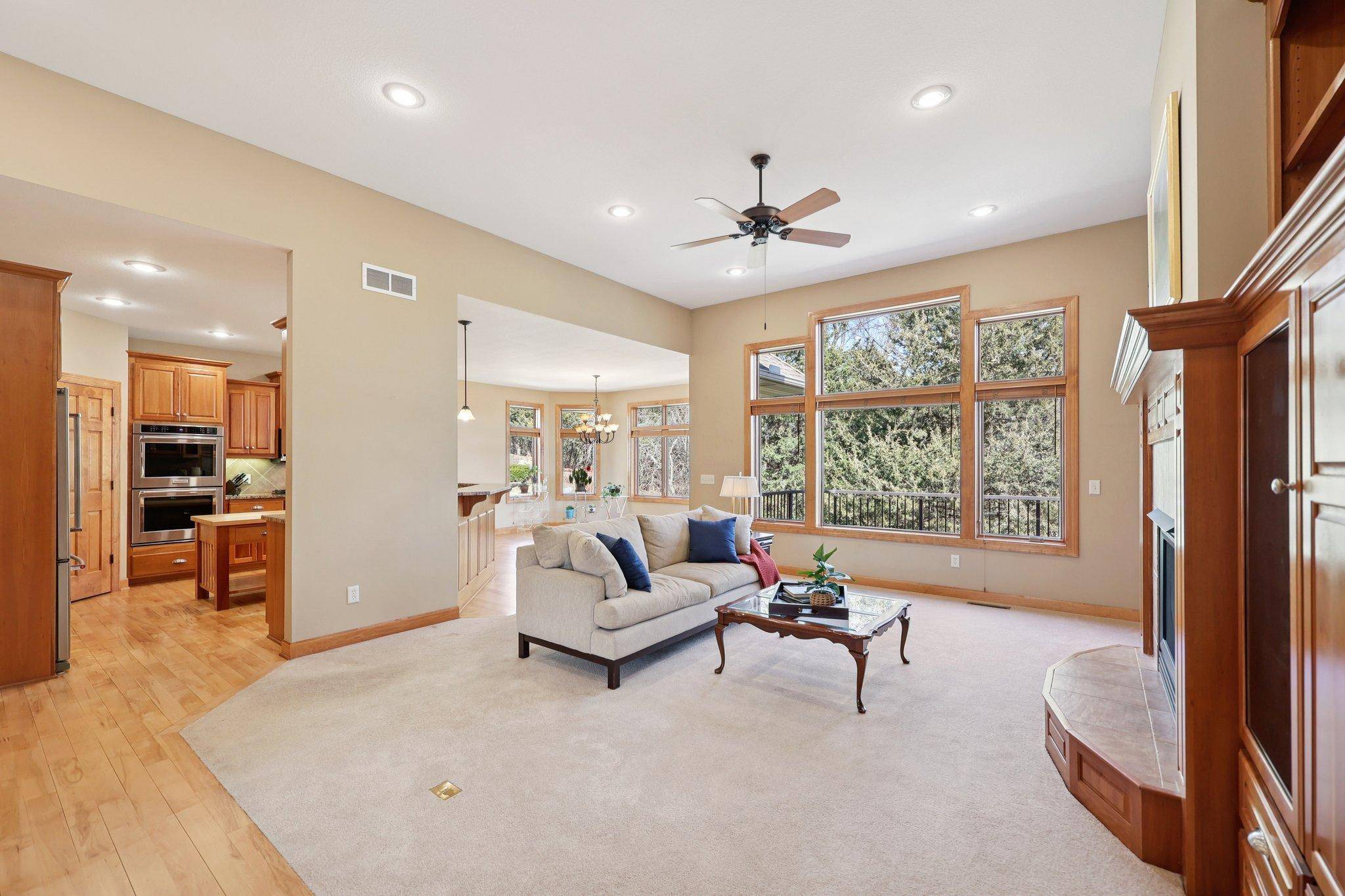 14043 Kings CT, Savage, MN 55378