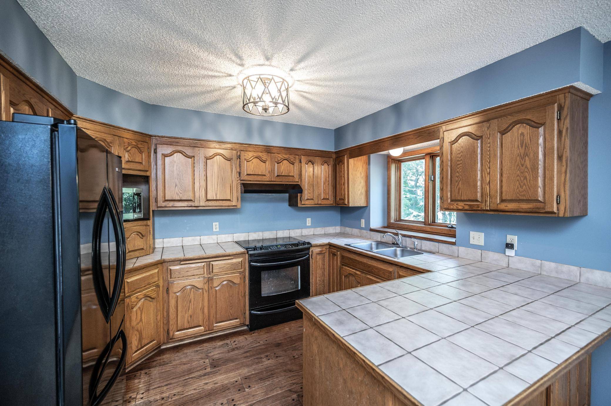 3971 Denmark AVE, Eagan, MN 55123