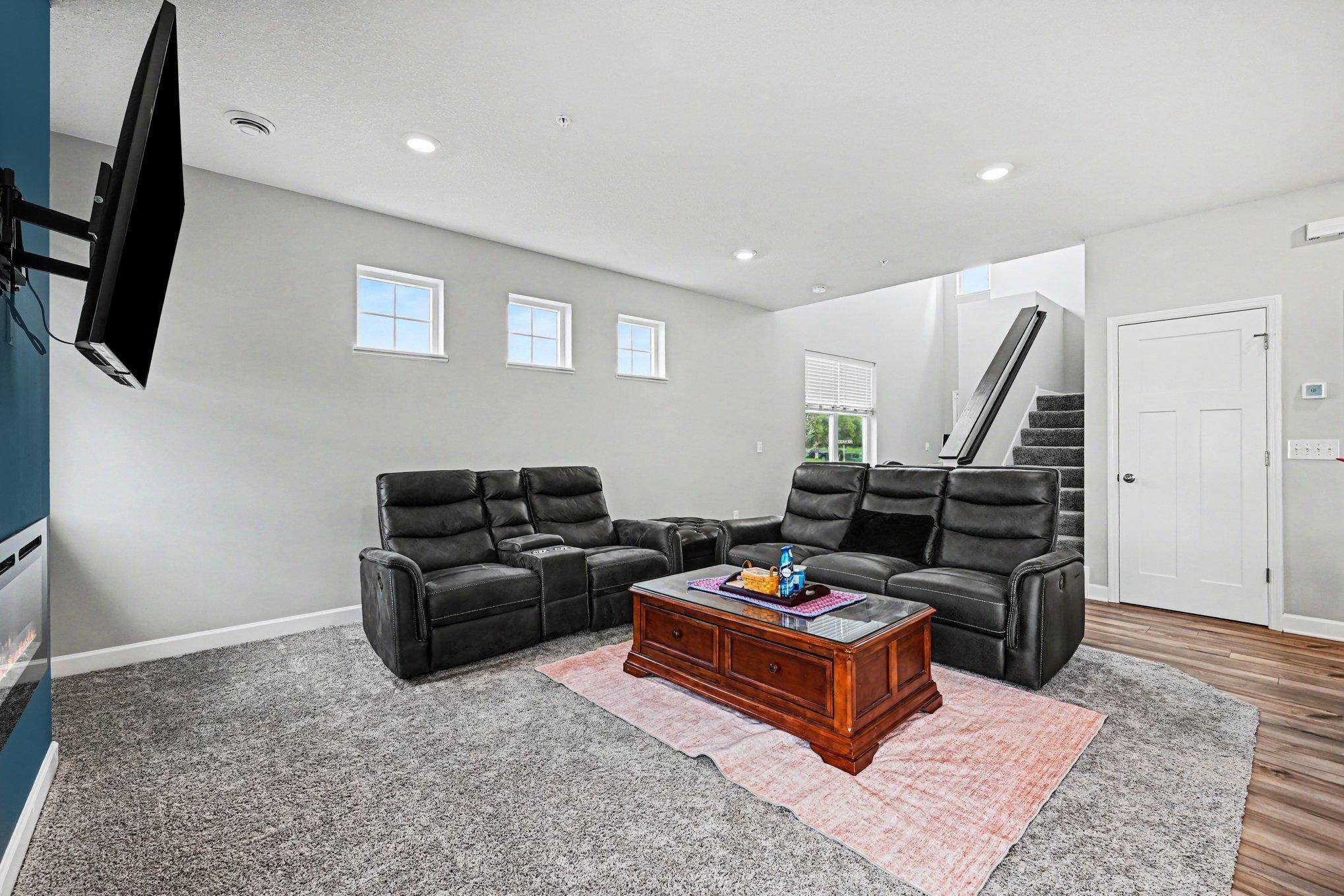 10529 Weston WAY N, Maple Grove, MN 55369