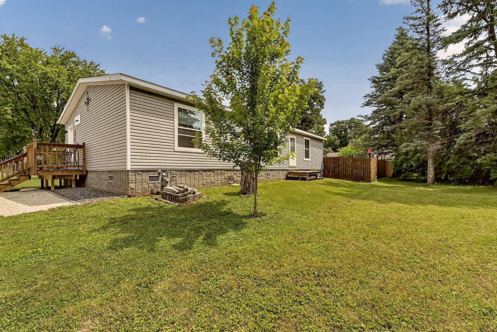 405 N Pleasant AVE, Spring Valley, MN 55975