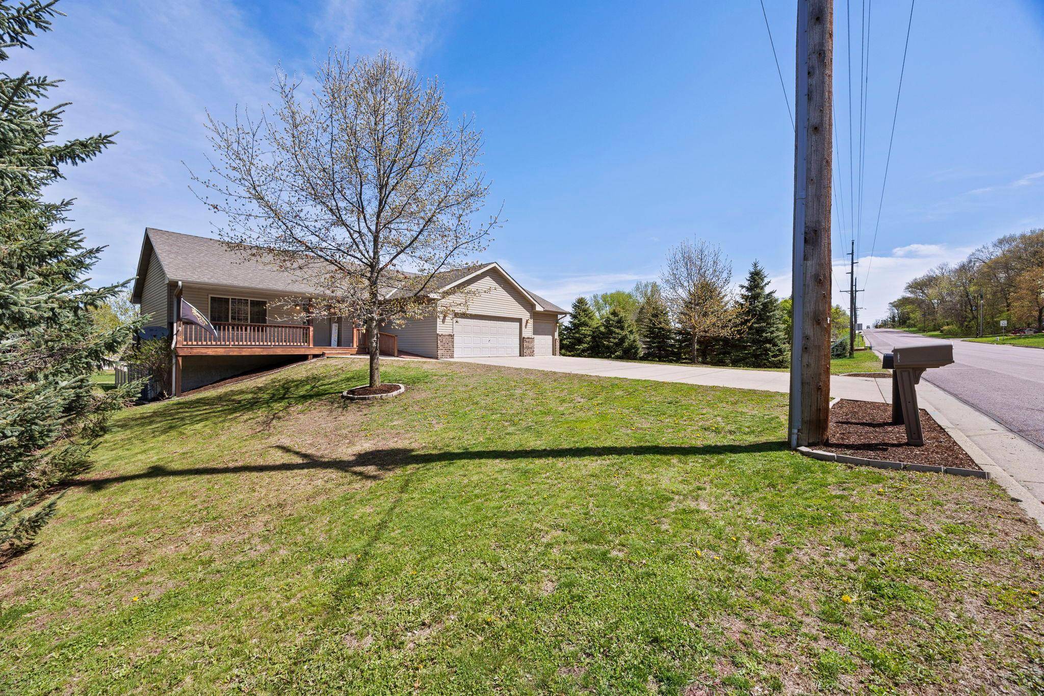 920 W State ST, Belle Plaine, MN 56011