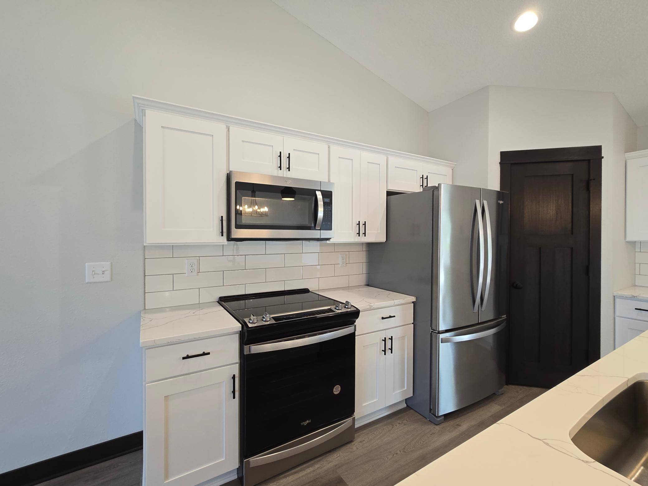 517 Lynch ST, Arlington, MN 55307