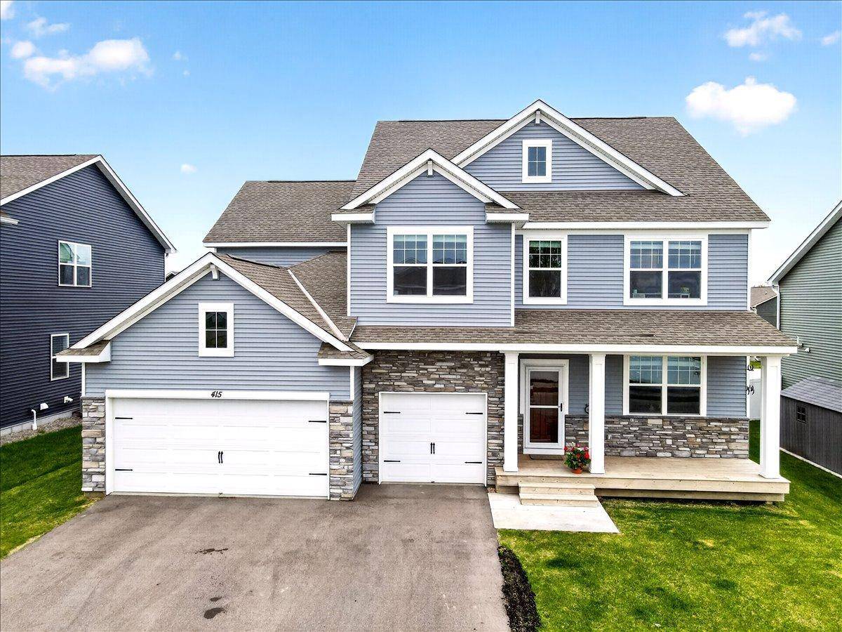 415 Prairie Rose LN, Waconia, MN 55387