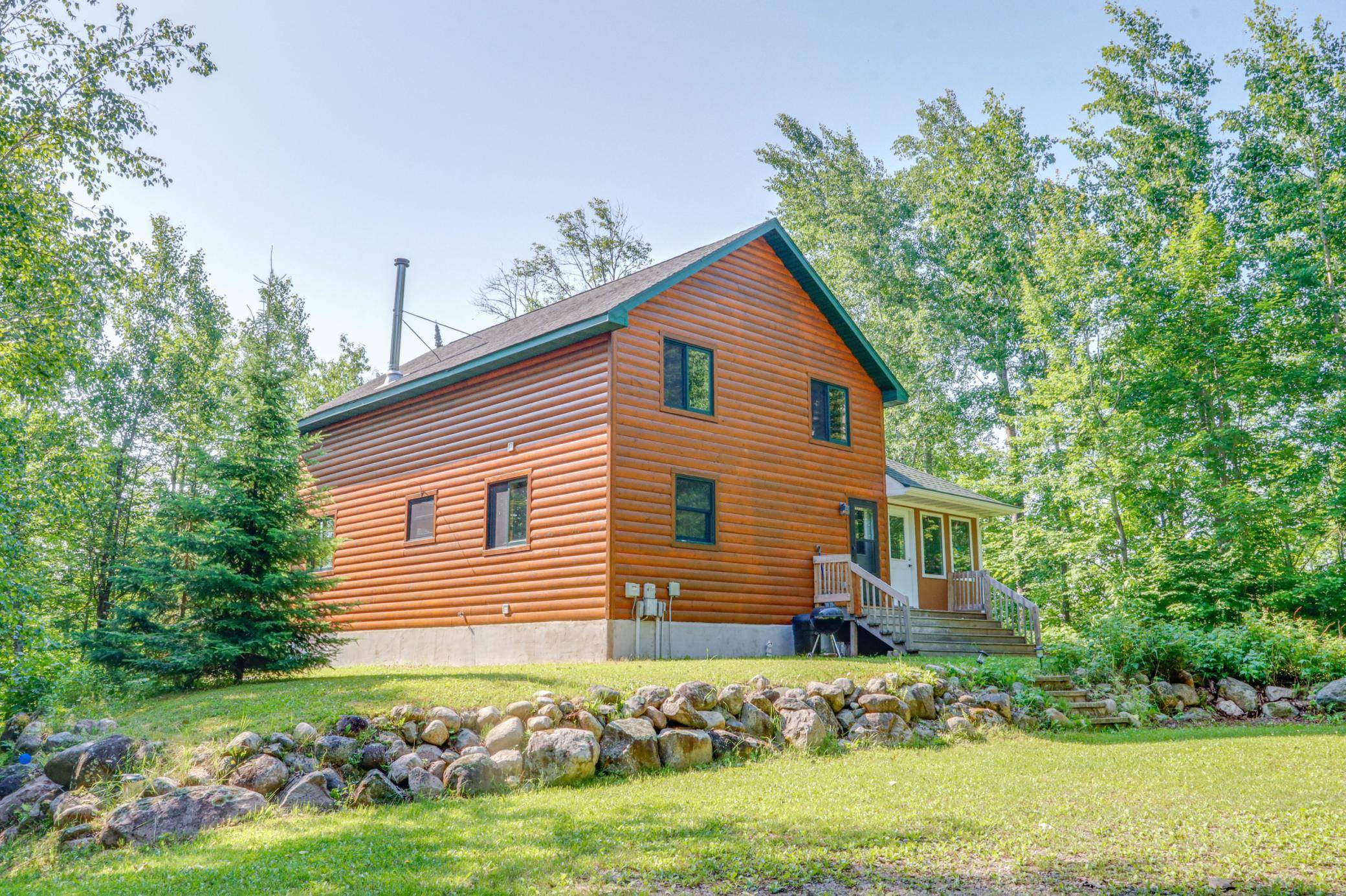 12846 Wichingen RD, Hibbing, MN 55746