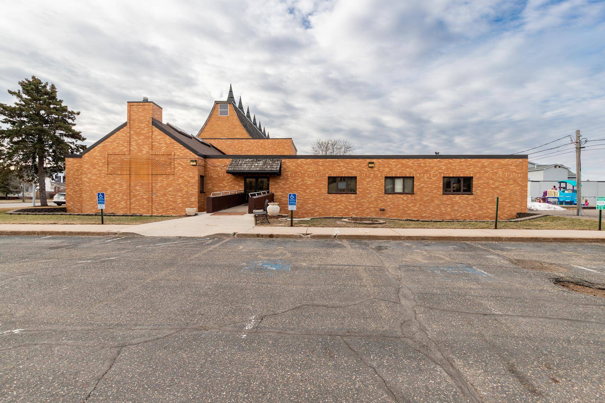 710 Norwood ST, Brainerd, MN 56401