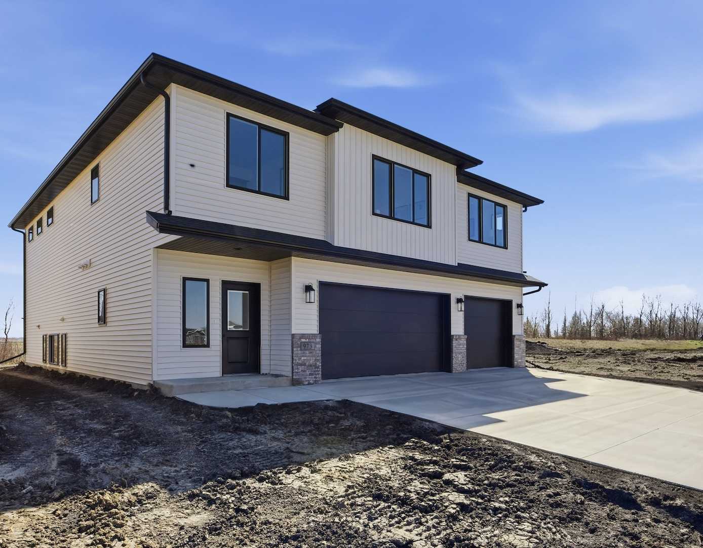 973 61st AVE W, West Fargo, ND 58078