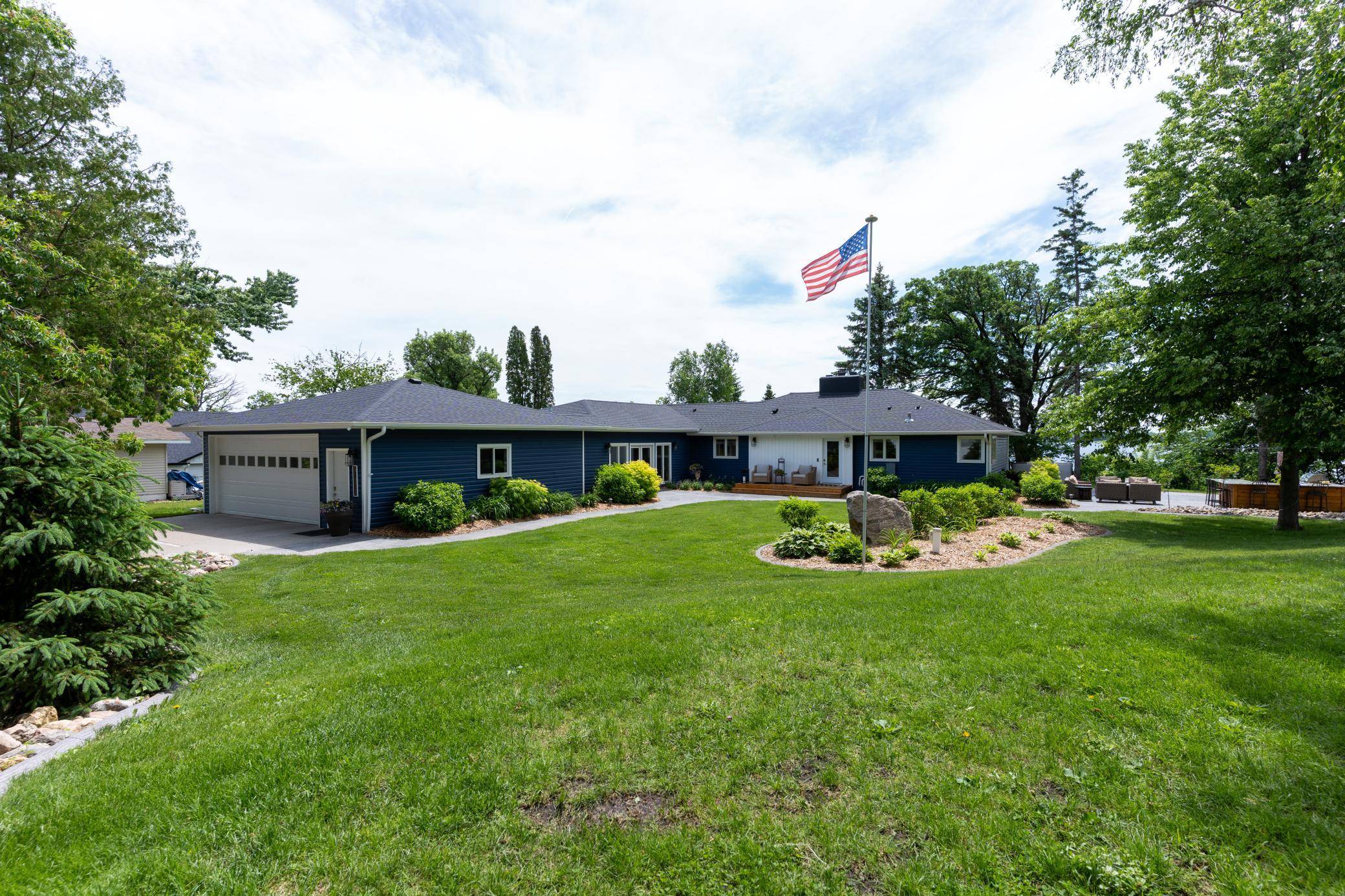 51313 Knoll RD, Pelican Rapids, MN 56572