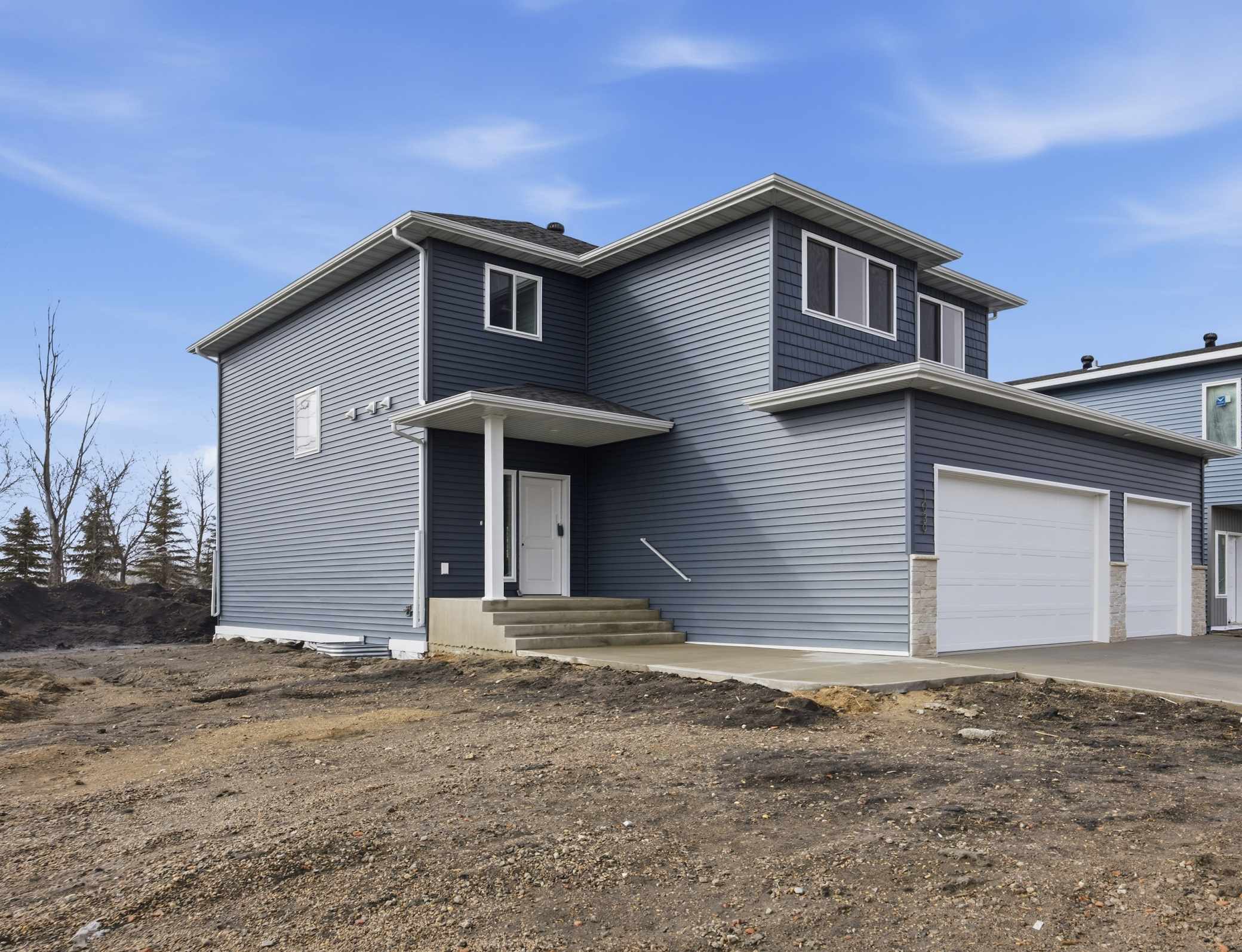 979 61st AVE W, West Fargo, ND 58078