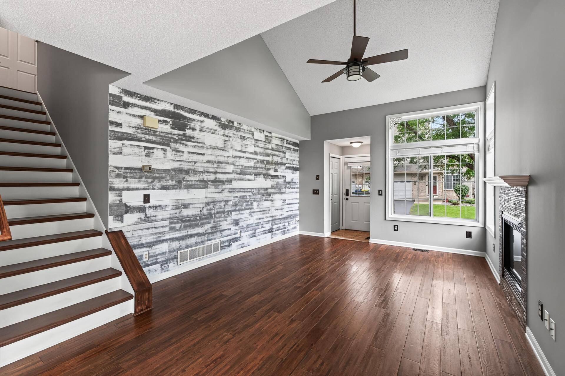 13821 Edgewood AVE, Savage, MN 55378