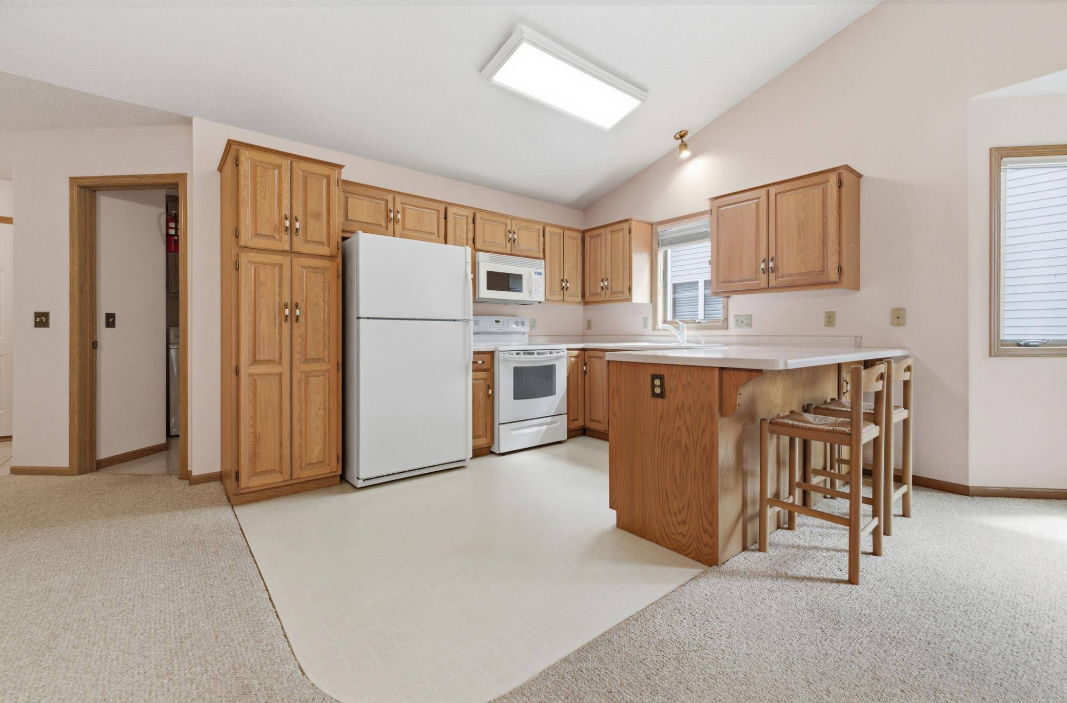 2420 Woodridge LN, Brainerd, MN 56401