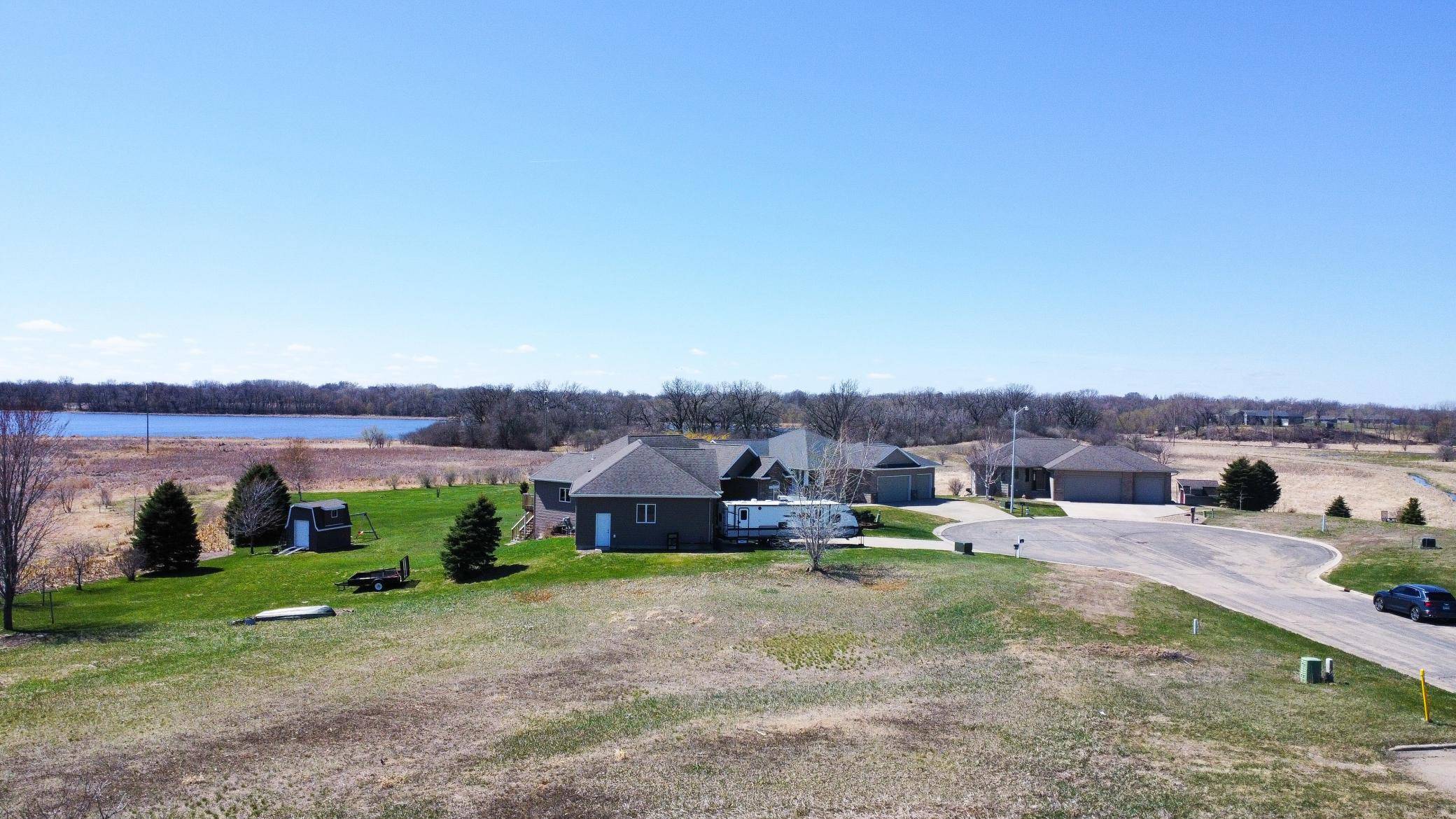 1738 Tiger Ridge CT, Albert Lea, MN 56007