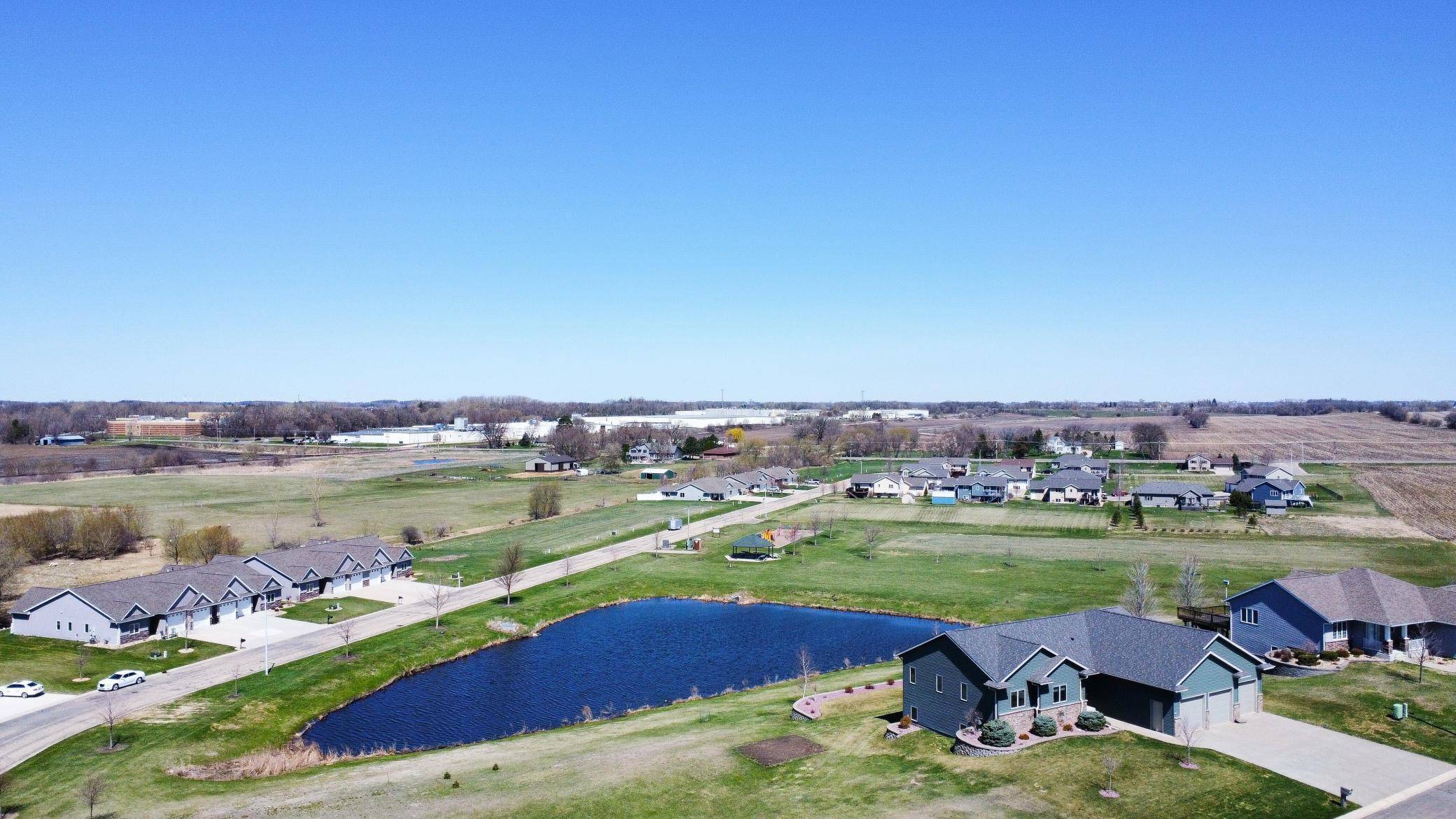1738 Tiger Ridge CT, Albert Lea, MN 56007
