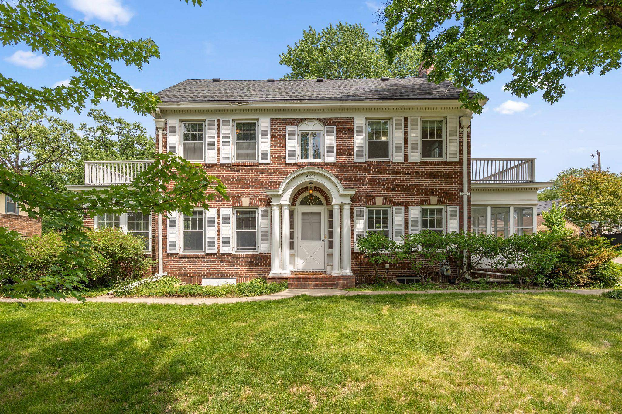 4325 Wooddale AVE S, Saint Louis Park, MN 55424