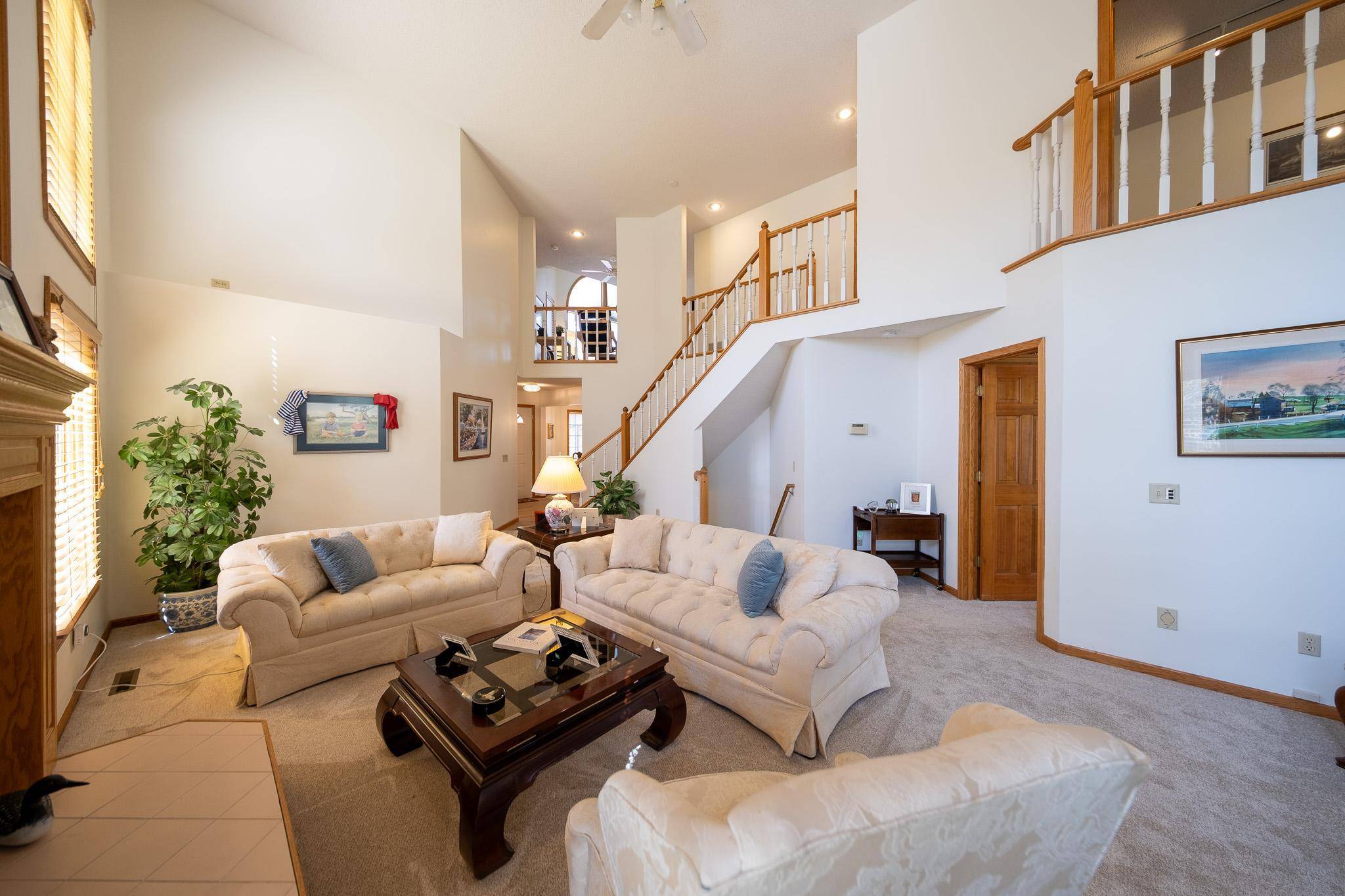 13274 Huntington DR, Apple Valley, MN 55124
