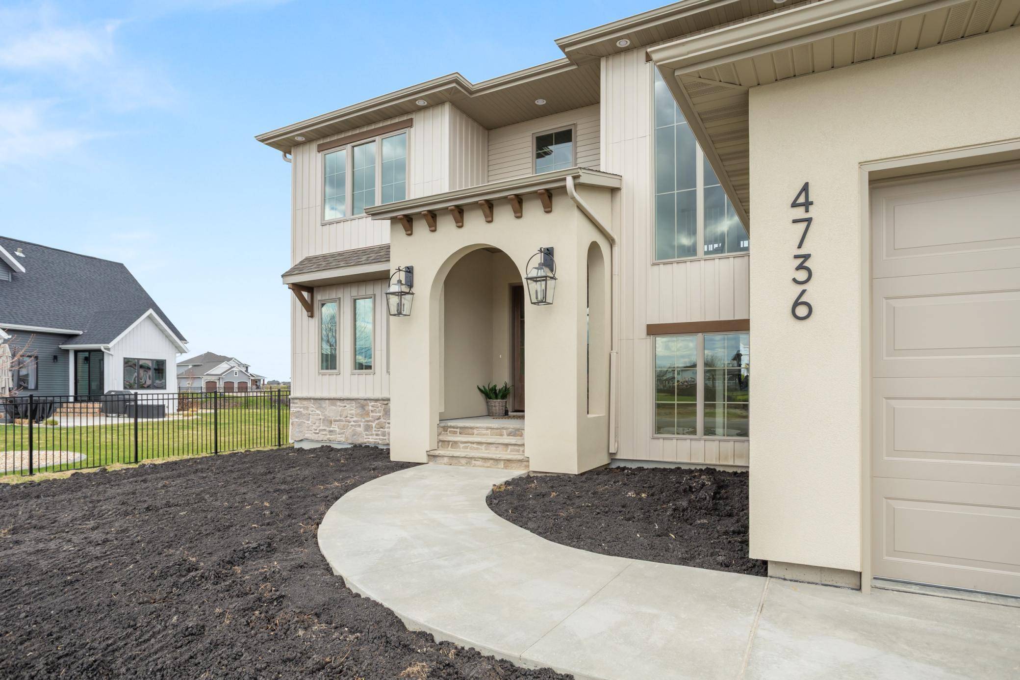 4736 Prairie Pond XING S, Fargo, ND 58104