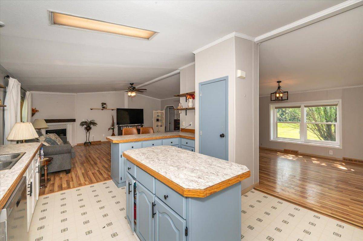 4612 E Valley Brook RD, Superior, WI 54880
