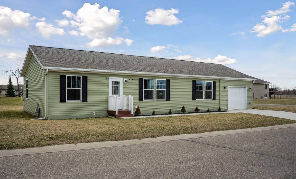 675 Brooks ST S, Eden Valley, MN 55329