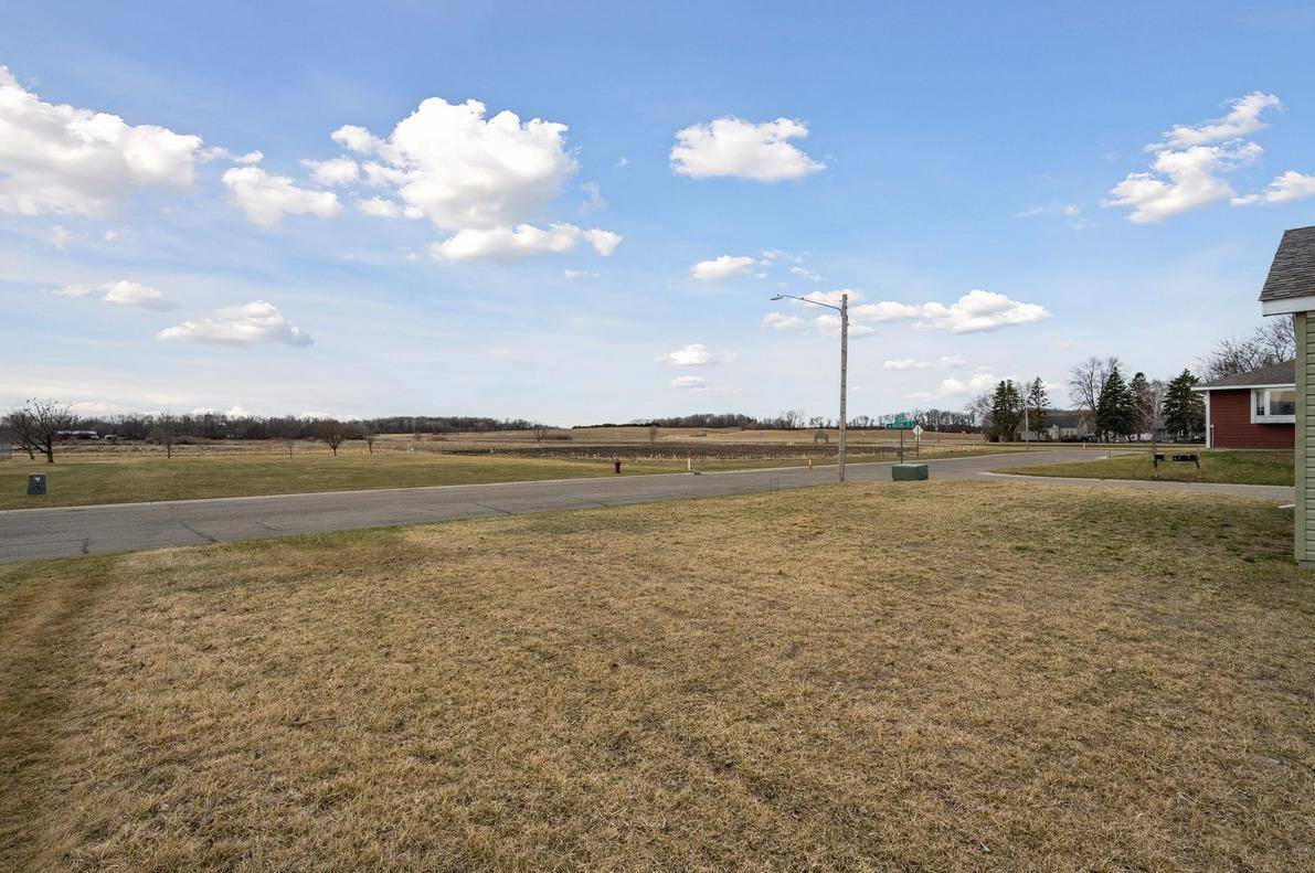 675 Brooks ST S, Eden Valley, MN 55329