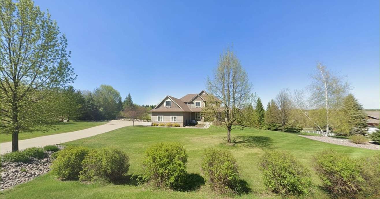 9853 Fenning AVE SE, Delano, MN 55328