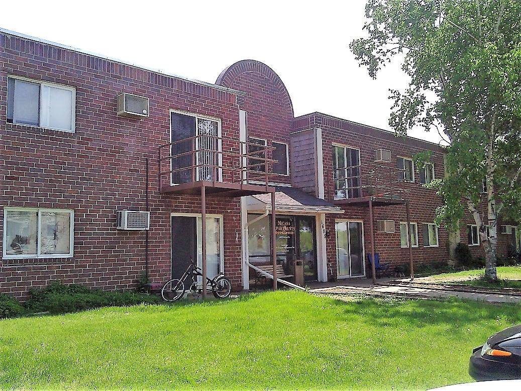 1485 Wildcat CT, River Falls, WI 54022