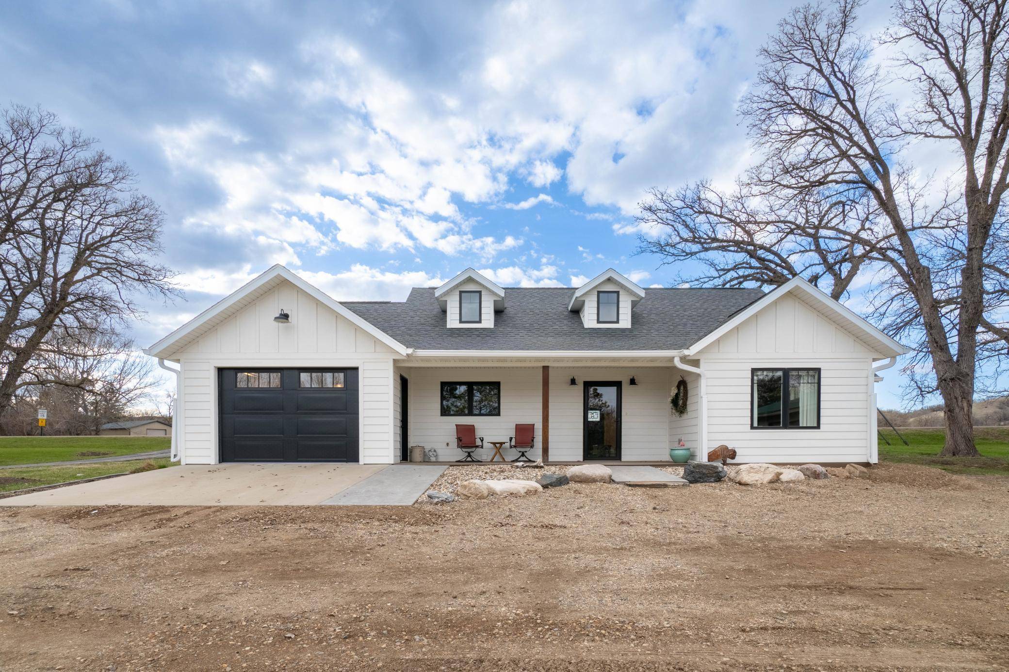 113 N 3rd ST, Fort Ransom, ND 58033