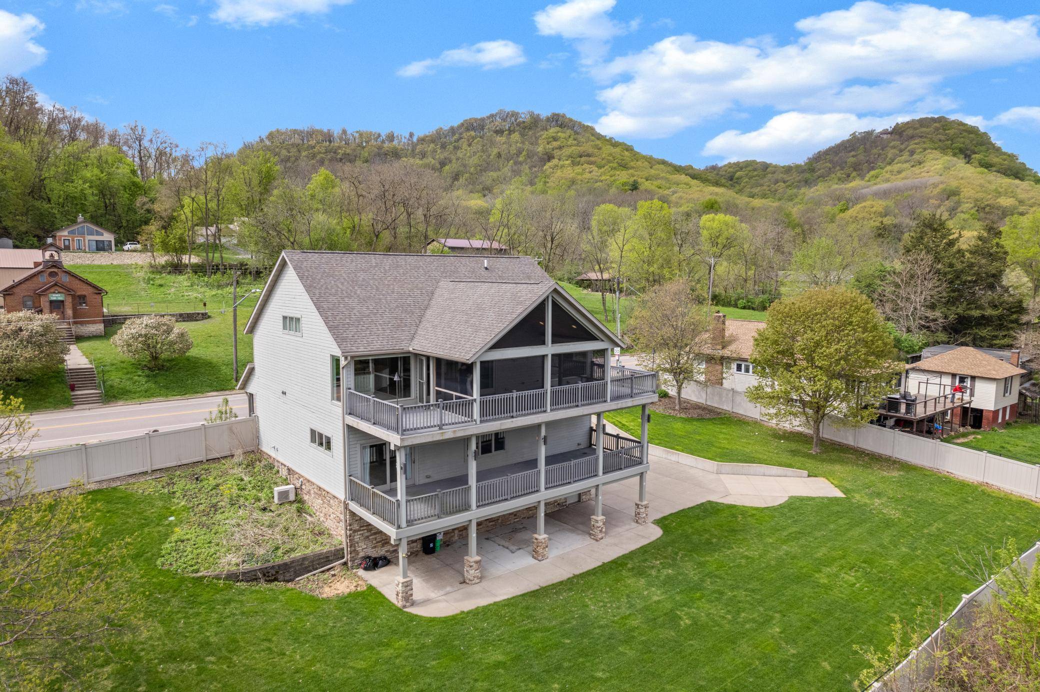 36074 Old Homer RD, Winona, MN 55987