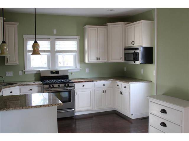 2506 7th AVE E, North Saint Paul, MN 55109