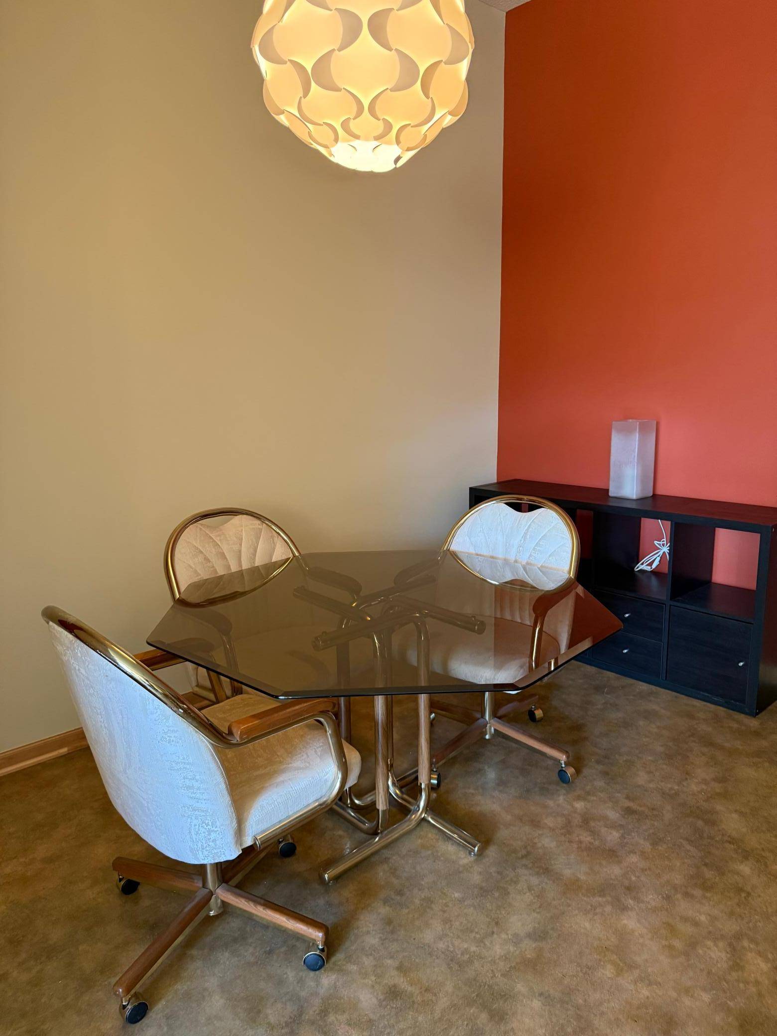 2650 University AVE W #101, Saint Paul, MN 55114