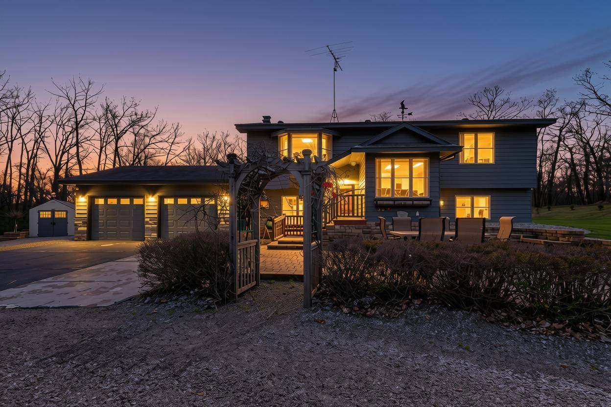 32062 742nd AVE, South Haven, MN 55382