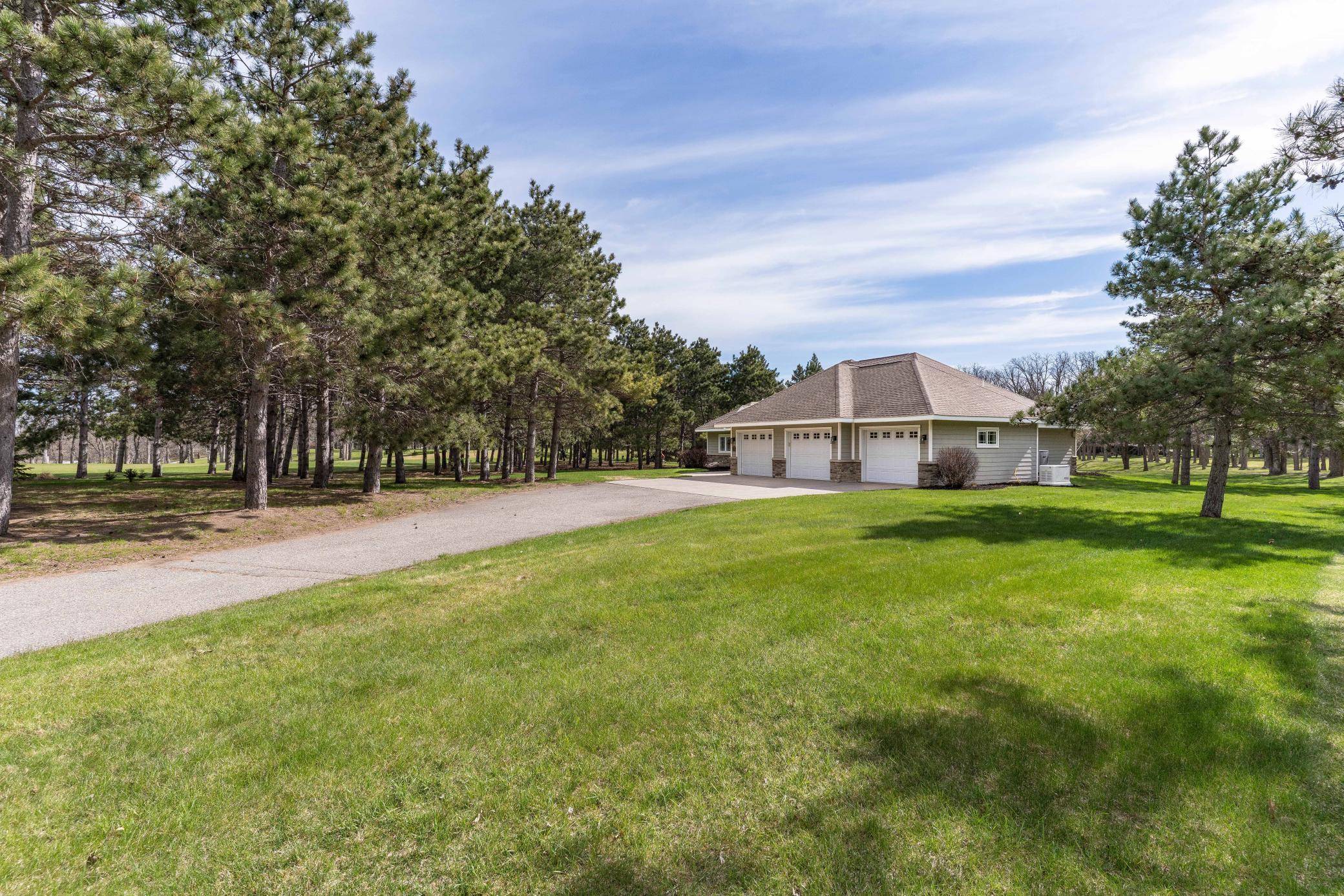 113 Spruce TRL, Ottertail, MN 56571
