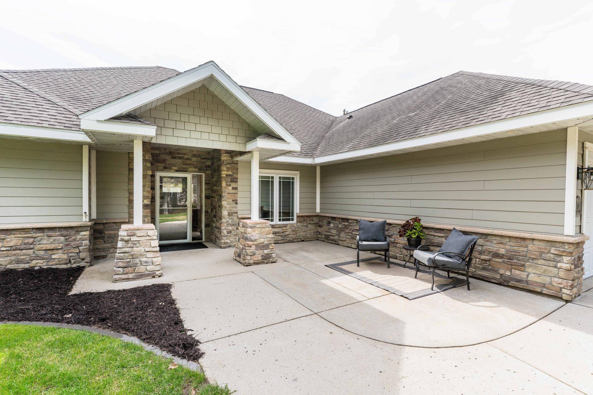 113 Spruce TRL, Ottertail, MN 56571