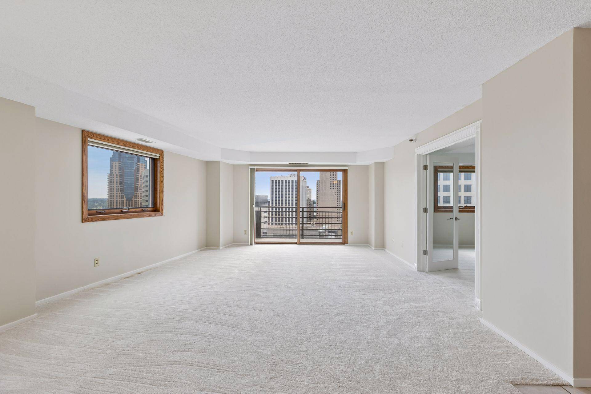 66 9th ST E #2615, Saint Paul, MN 55101