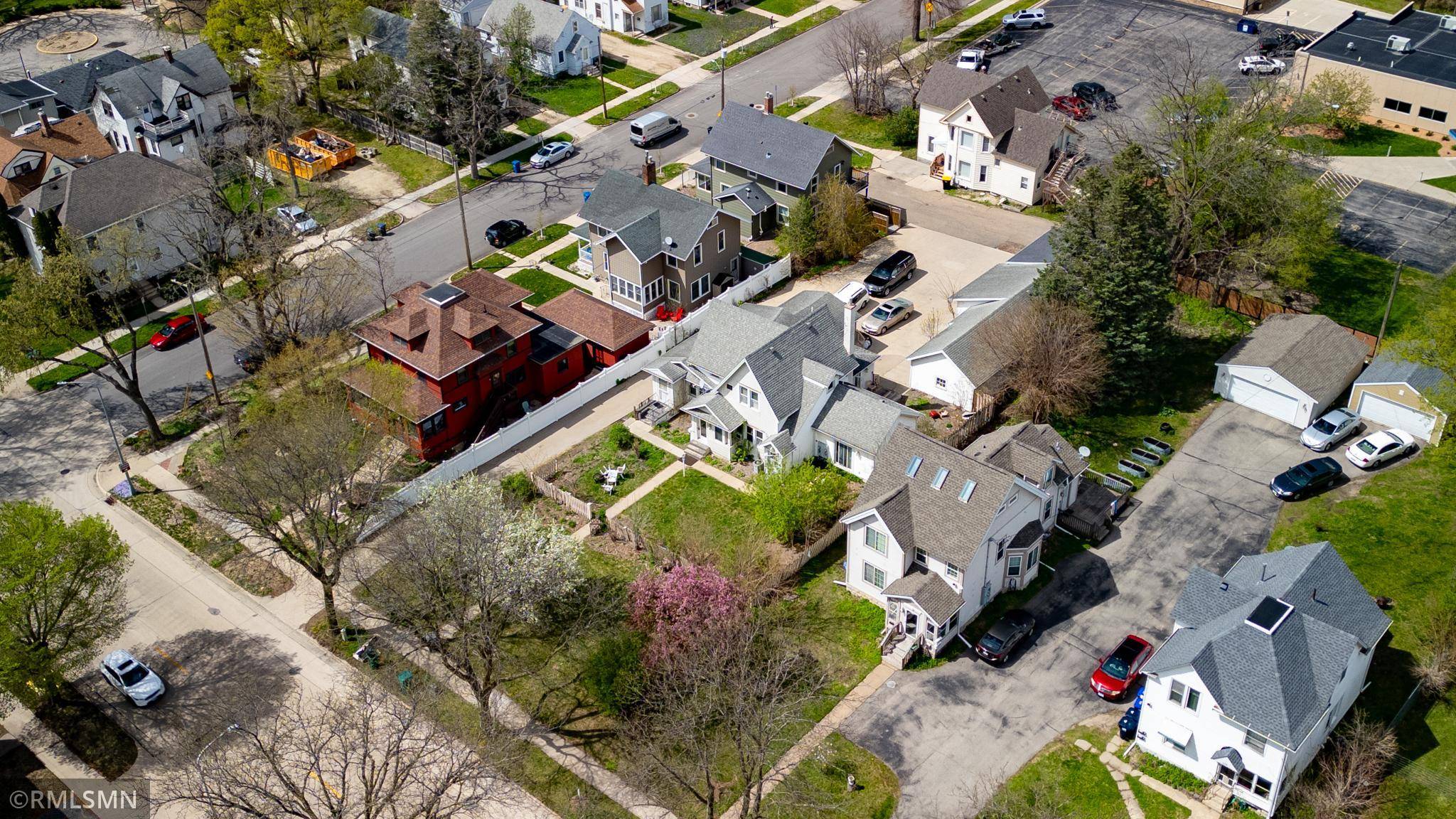 707 E Center ST, Rochester, MN 55904