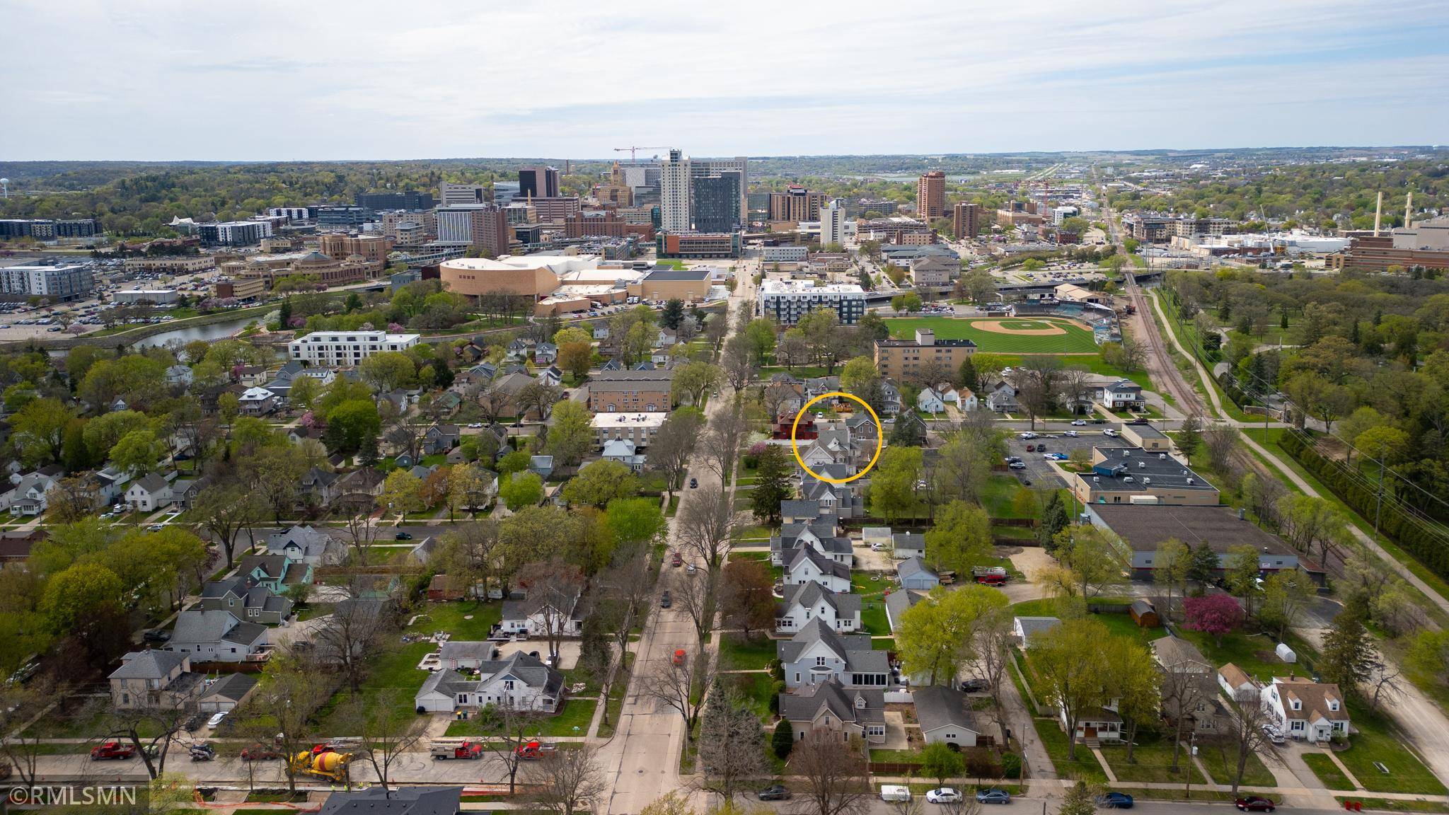 707 E Center ST, Rochester, MN 55904