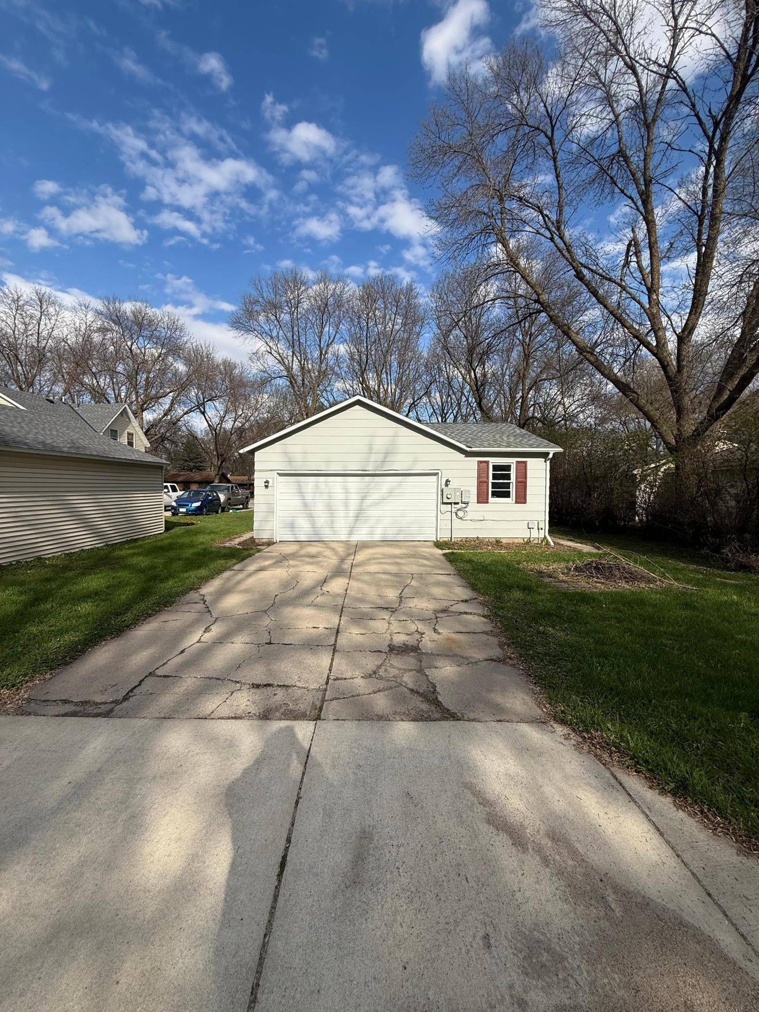 1416 7th ST SW, Willmar, MN 56201