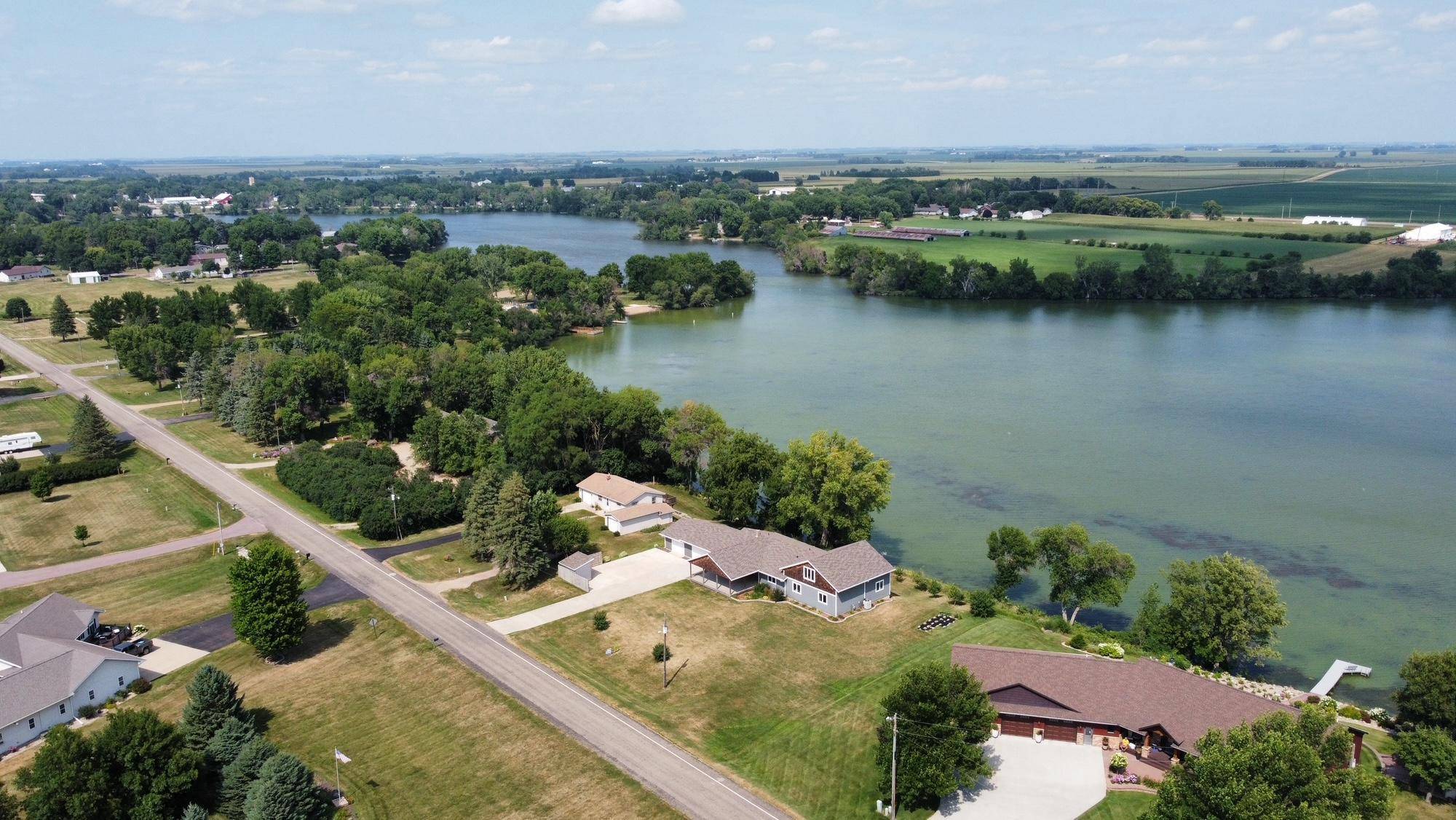 912 S Lafayette AVE, Fulda, MN 56131