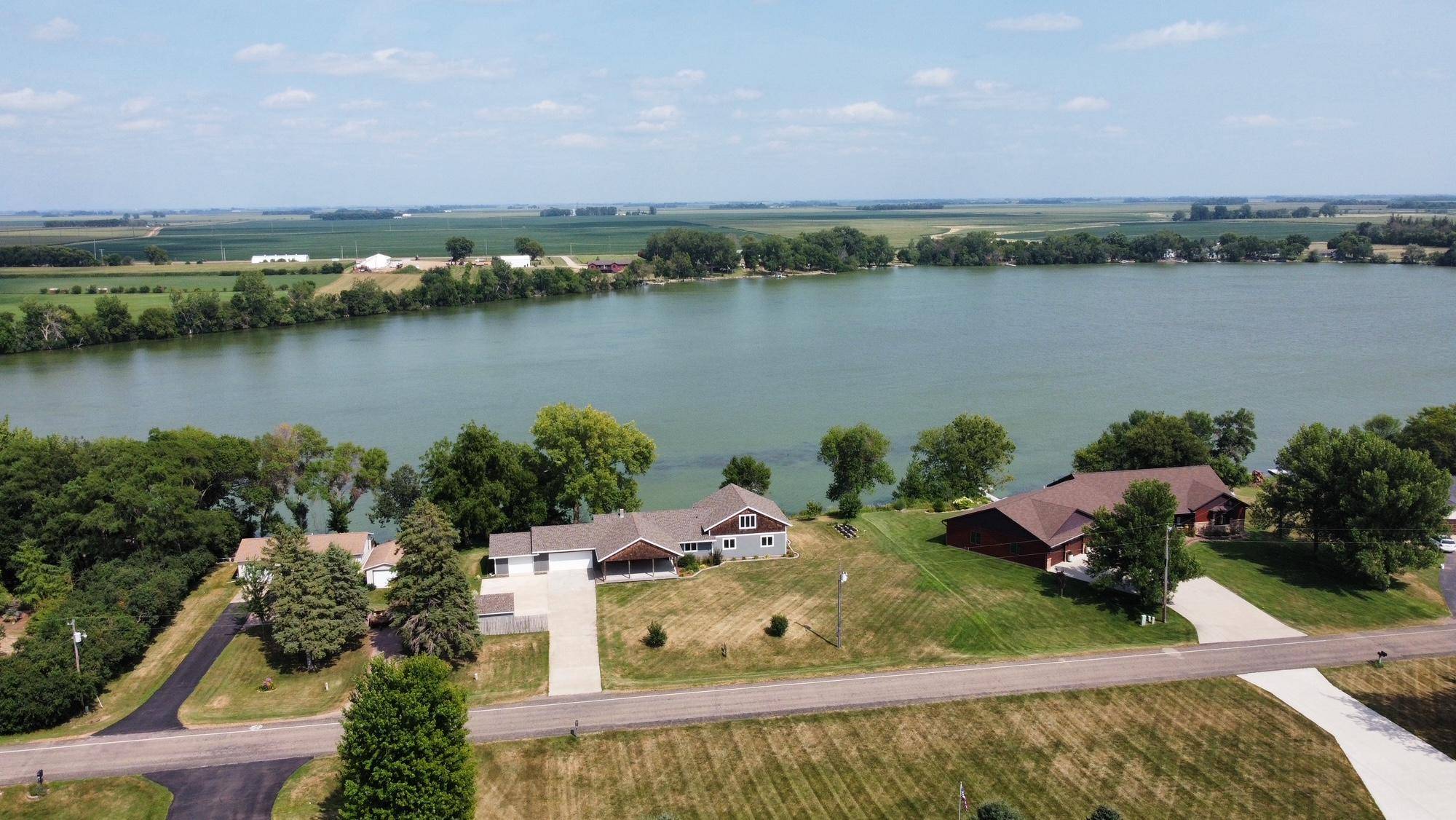 912 S Lafayette AVE, Fulda, MN 56131