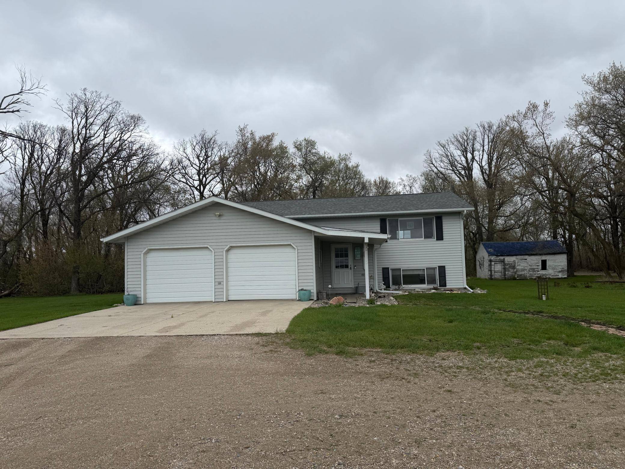 37488 320th ST, Roseau, MN 56751