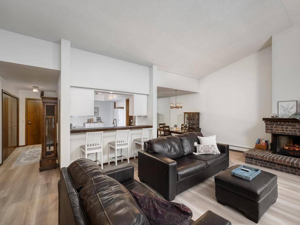 9700 Portland AVE S #331, Bloomington, MN 55420