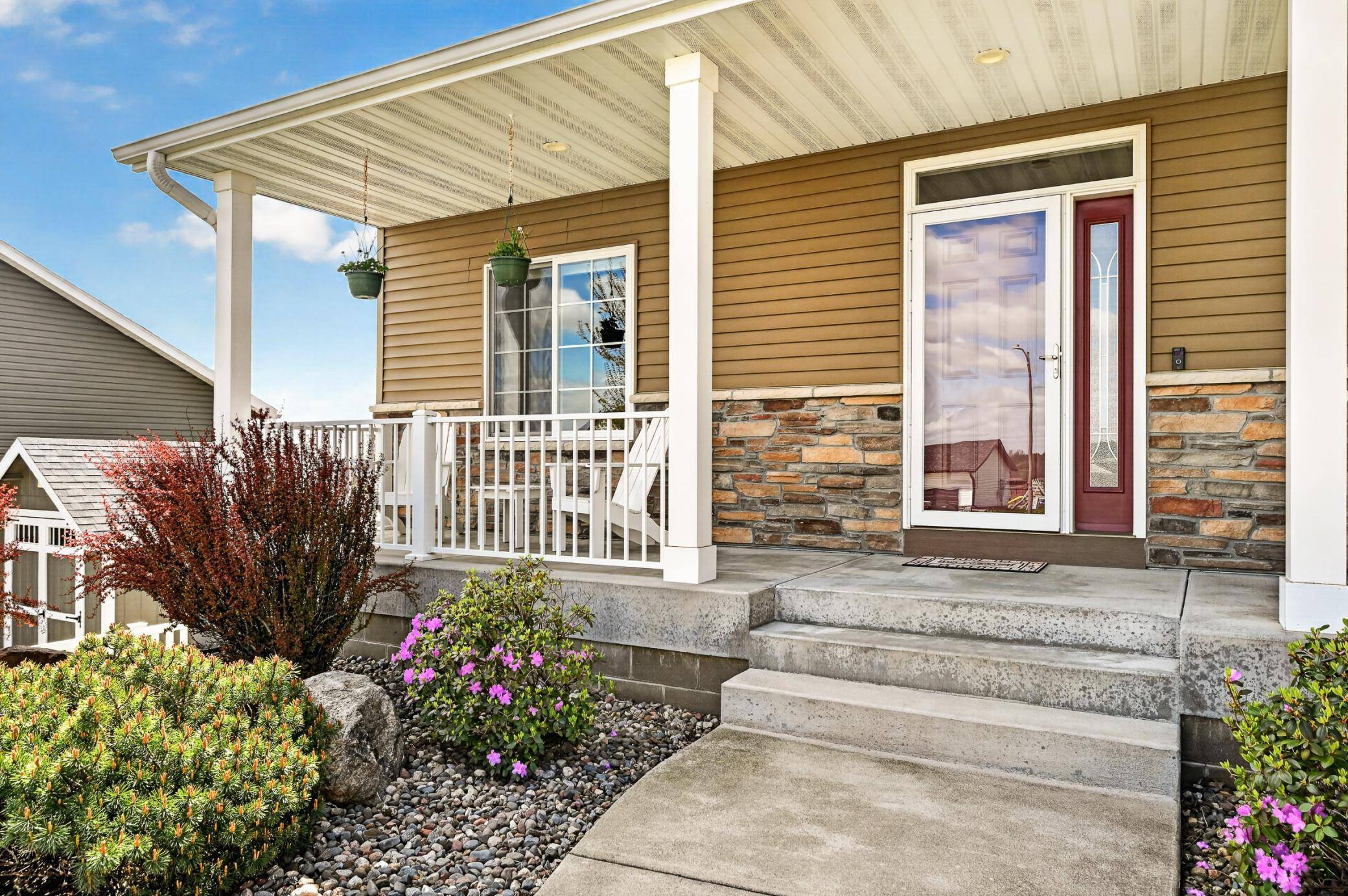 847 Golfview AVE, Zumbrota, MN 55992