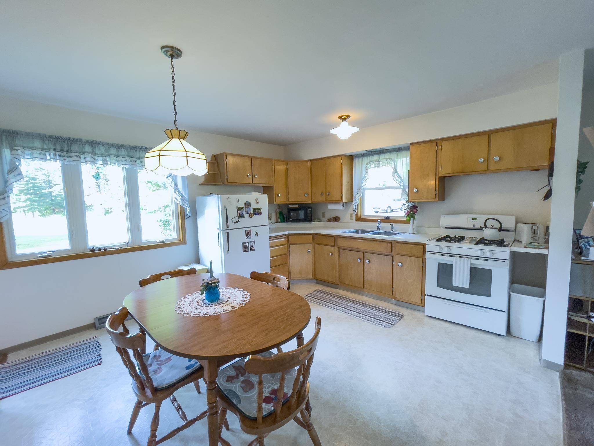 7143 Highway 1, Finland, MN 55603
