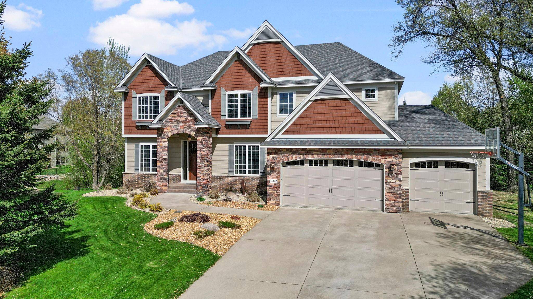 15197 Uplander ST NW, Andover, MN 55304