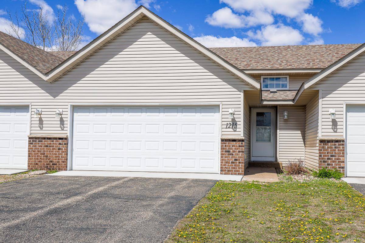 1215 West Edge PL, New Richmond, WI 54017