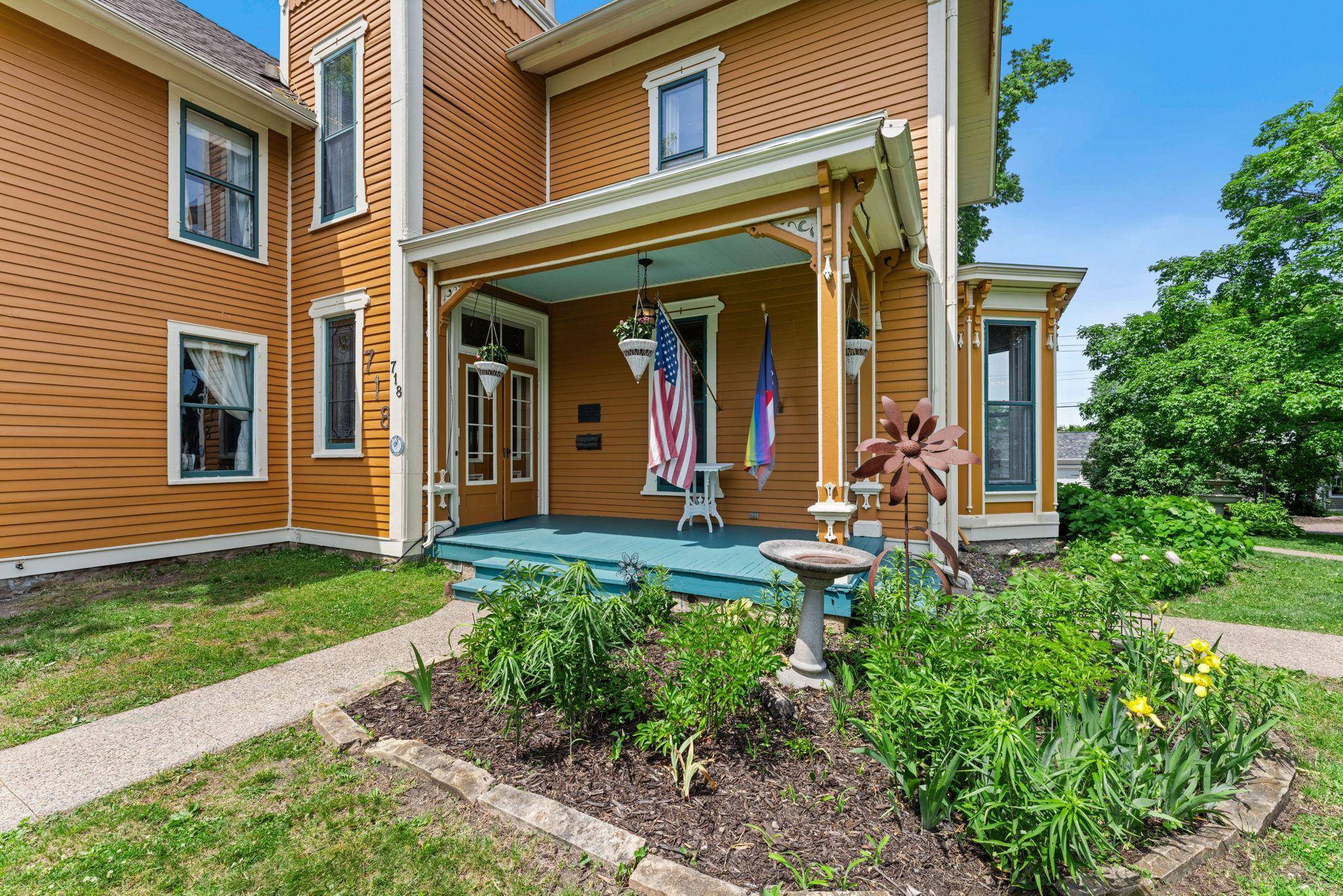718 Vermillion ST, Hastings, MN 55033