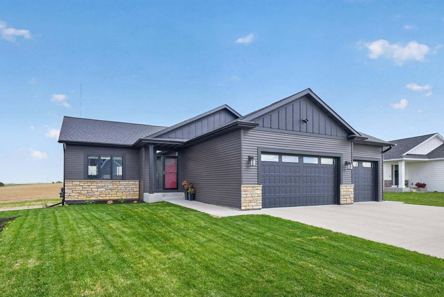 1737 Brandt DR NE, Byron, MN 55920