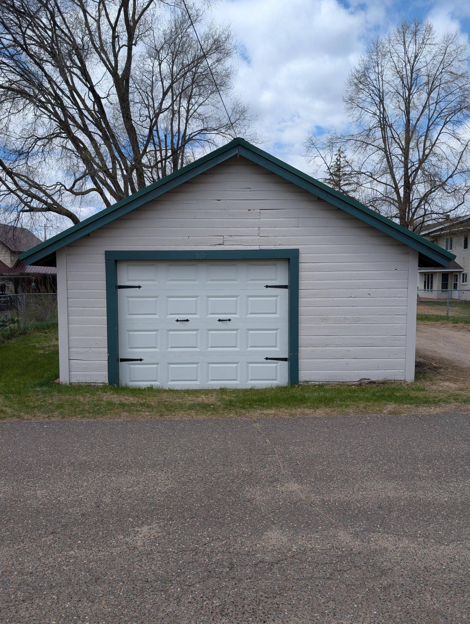 715 3rd ST SE, Little Falls, MN 56345